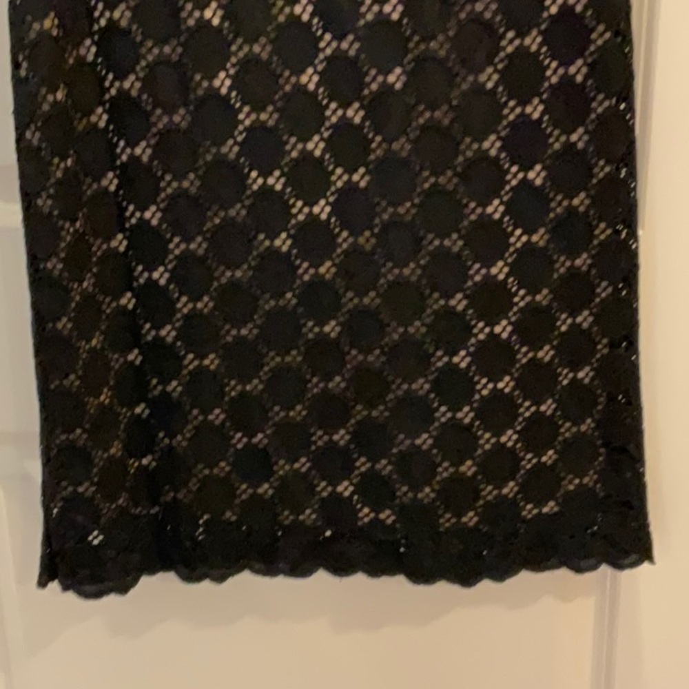 Ronni Nicole Black Lace Sleeveless Dress - Picture 4 of 6